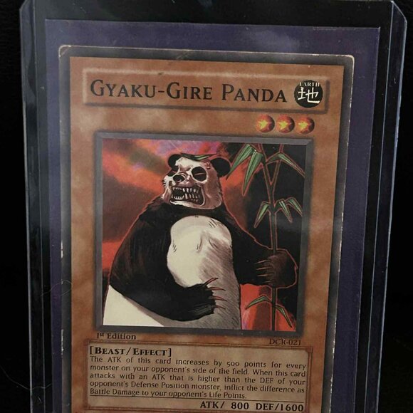 Gyaku-Gire Panda - DCR-021 - Common - 1st‎ Edition  Dark Crisis Yu-Gi-Oh Trading - Picture 1 of 1